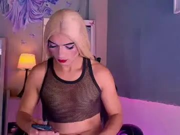 Chaturbate Adult Video Chat of emily_castillo1_