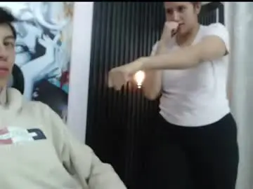 Chaturbate Live Sex Cam of ethan_grayy