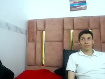 Chaturbate Free Live Porn of ethan_grayy