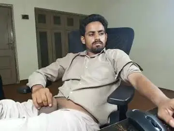 Chaturbate Live Sex of ironcharm4455