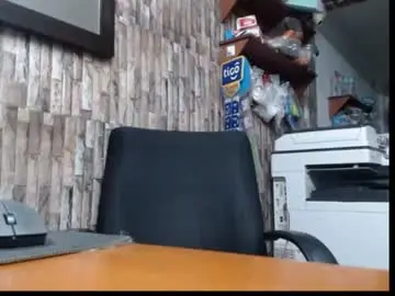 Chaturbate Free Porn Cam of jhosuamoore2