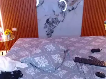 Chaturbate Adult Webcam of rosselyn_