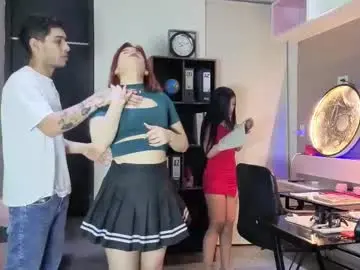 Chaturbate Live Porn of hall_sextape