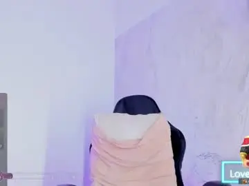 Chaturbate Live Porn of arya_lorens