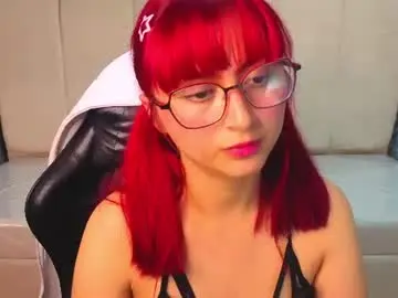 Chaturbate Nude Webcam of queen_red_v