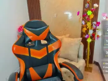 Chaturbate Free Live Porn of ayla_min