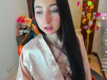 Chaturbate Live Sex of ayla_min