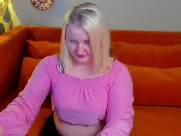 Chaturbate Watch Live Sex Cams of lioraardyn