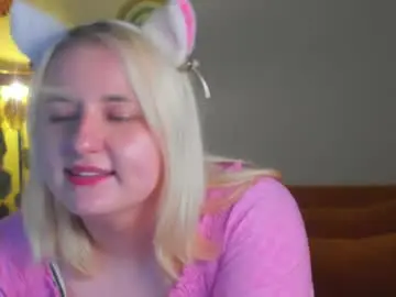 Chaturbate Free Live Porn of lioraardyn