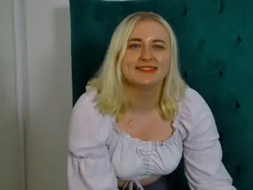 Chaturbate Best live sex cam show of lioraardyn
