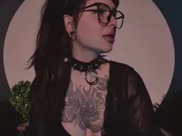 Chaturbate Live Sex Cam of mika_moon_