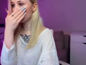 Chaturbate Live Porn of sofia_kenwood_