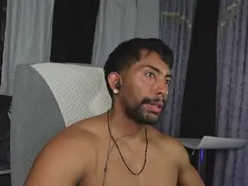 Chaturbate Live Sex Cam of ryanboy30
