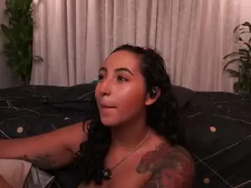 Chaturbate Best live sex cam show of agatha_collinss