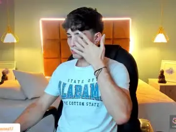 Chaturbate Free Live Porn of alejootwink