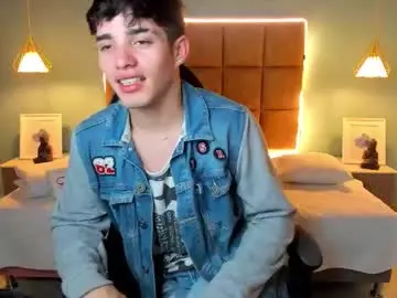 Chaturbate Nude Webcam of alejootwink