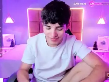 Chaturbate Live Sex Cam of alejootwink