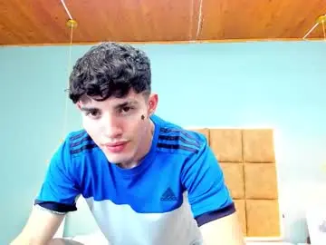 Chaturbate Best Webcam of alejootwink
