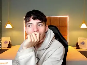 Chaturbate Live Sex Cam of alejootwink