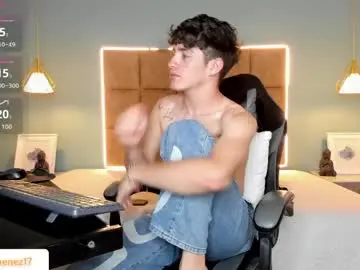 Chaturbate Live Sex Cam of alejootwink