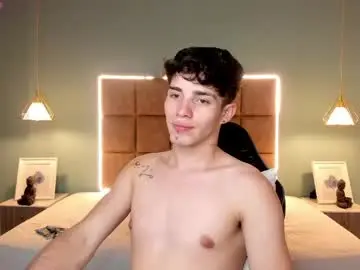Chaturbate Best Webcam of alejootwink
