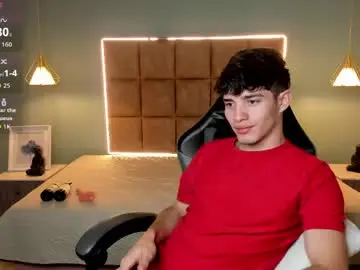 Chaturbate Live Porn of alejootwink