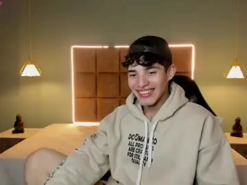 Chaturbate Nude Webcam of alejootwink