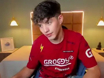 Chaturbate Live Sex of alejootwink