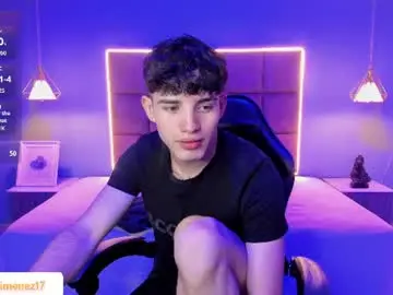 Chaturbate Live Sex Cam of alejootwink
