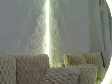 Chaturbate Adult Video Chat of monique_a