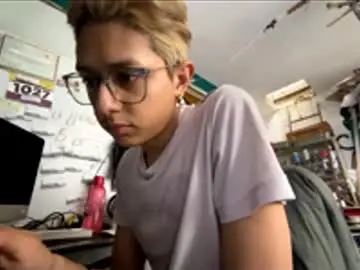 Chaturbate Adult Webcam of deniel_maximoff