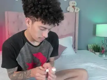 Chaturbate Adult Webcams of joeandemma