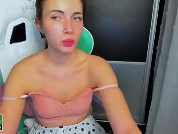 Chaturbate Adult Webcams of kira_moon_1