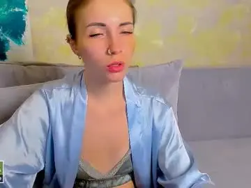 Chaturbate Adult Webcams of kira_moon_1