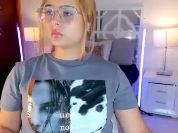 Chaturbate Live Sex of mikaelastonne