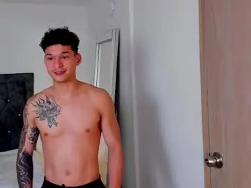 Chaturbate Adult Video Chat of morthy_downey