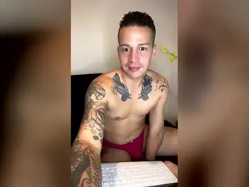 Chaturbate Adult Webcam of orienzo