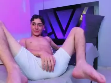 Chaturbate Adult Webcams of sam_restwood