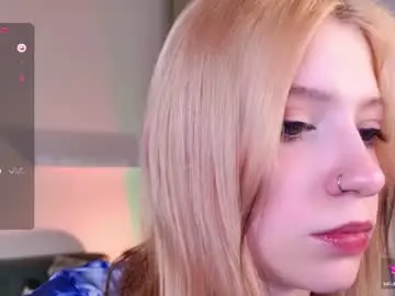 Chaturbate Live Sex Cam of arielabradberry
