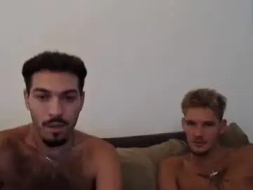 Chaturbate Live Porn of blondiexbrunette