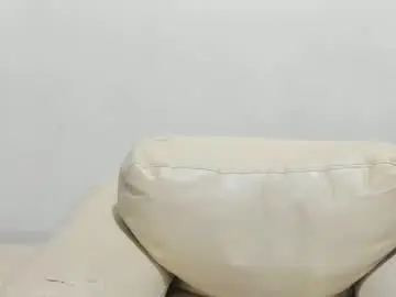 Chaturbate Best live sex cam show of slav_bigtits