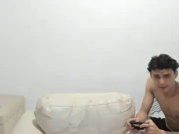 Chaturbate Adult Video Chat of slav_bigtits