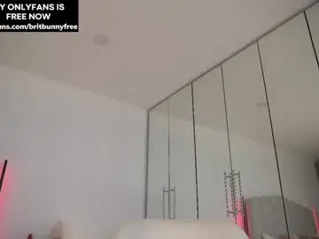 Chaturbate Best live sex cam show of camilitasu