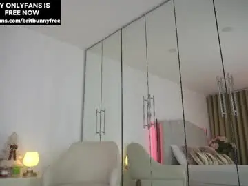 Chaturbate Watch Live Sex Cams of camilitasu