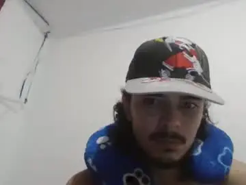 Chaturbate Live Porn of danielhot17