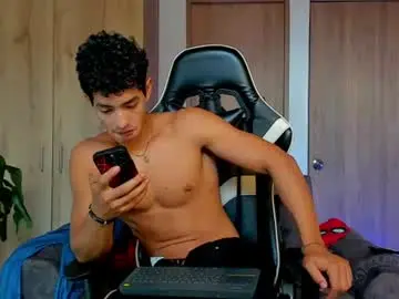 Chaturbate Nude Webcam of alansex66