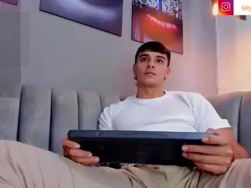 Chaturbate Free Live Porn of joseph__boy