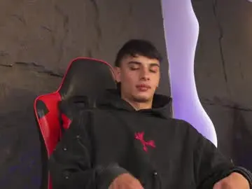 Chaturbate Sex Cam of joseph__boy