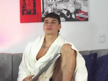Chaturbate Live Sex Cam of joseph__boy