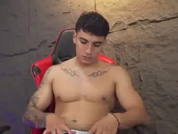 Chaturbate Nude Webcam of joseph__boy
